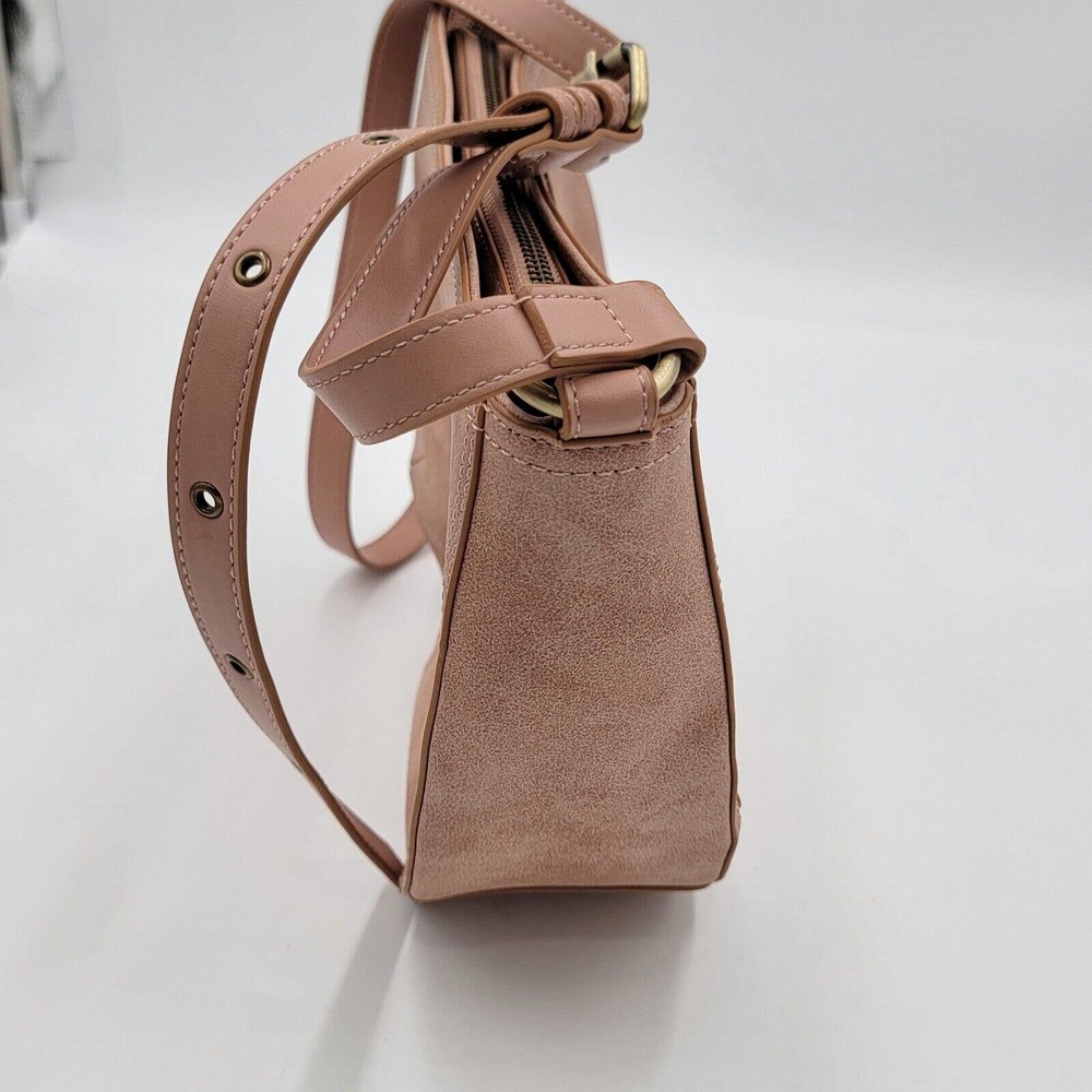 Elle Jae Gypset Tan Marquesas Vegan Crossbody Handbag Two Leaves 8"x10.5"x3.5" - Picture 6 of 14